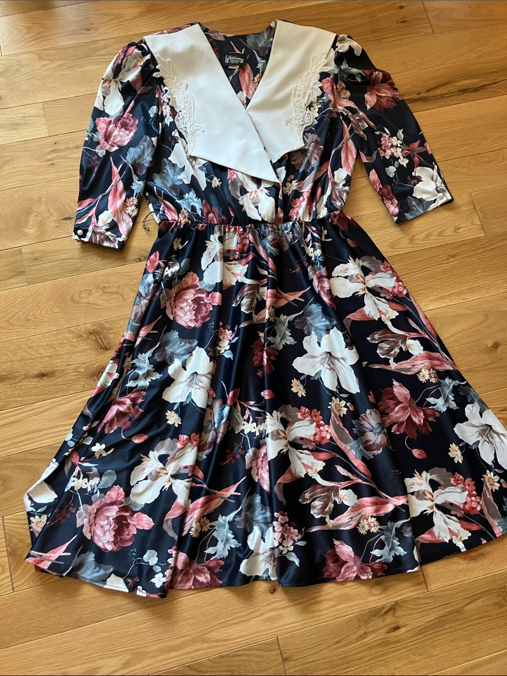 Whirlaway Frocks Navy Floral Midi Dress with Cream Collar